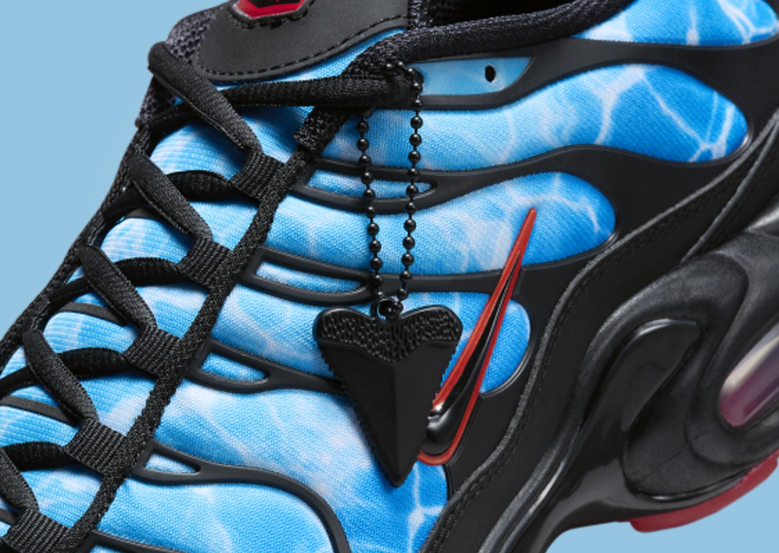 Nike Air Max Plus Shark Attack Hang Tag