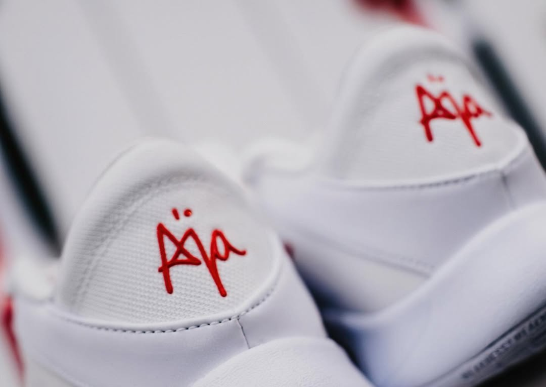 [M-9] Nike’s Georgia A’One PE Perfects `The Bulldogs’ Home Look University of Georgia Basketball Shows Off Nike A main image 4