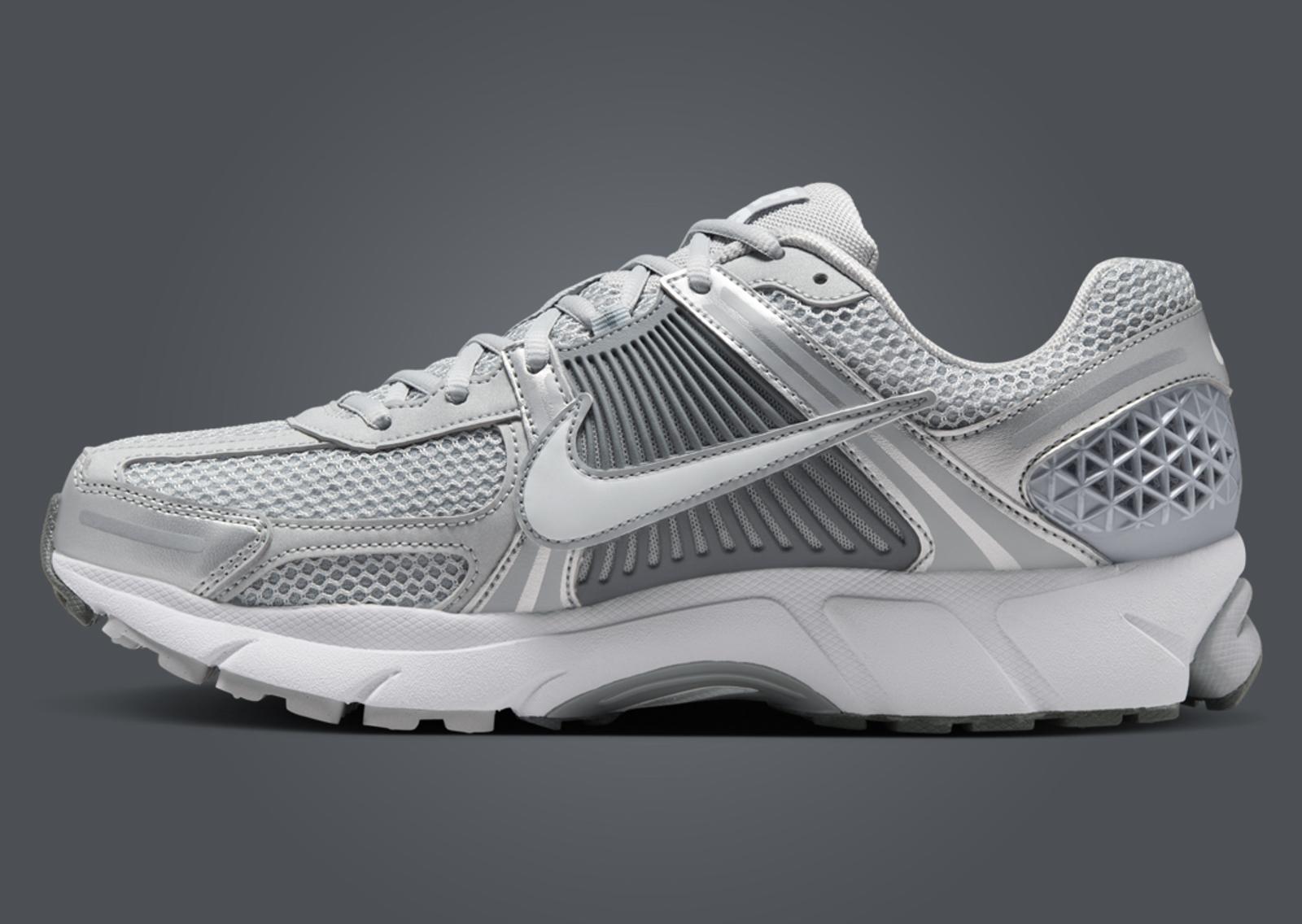 Nike Zoom Vomero 5 Cool Grey Medial