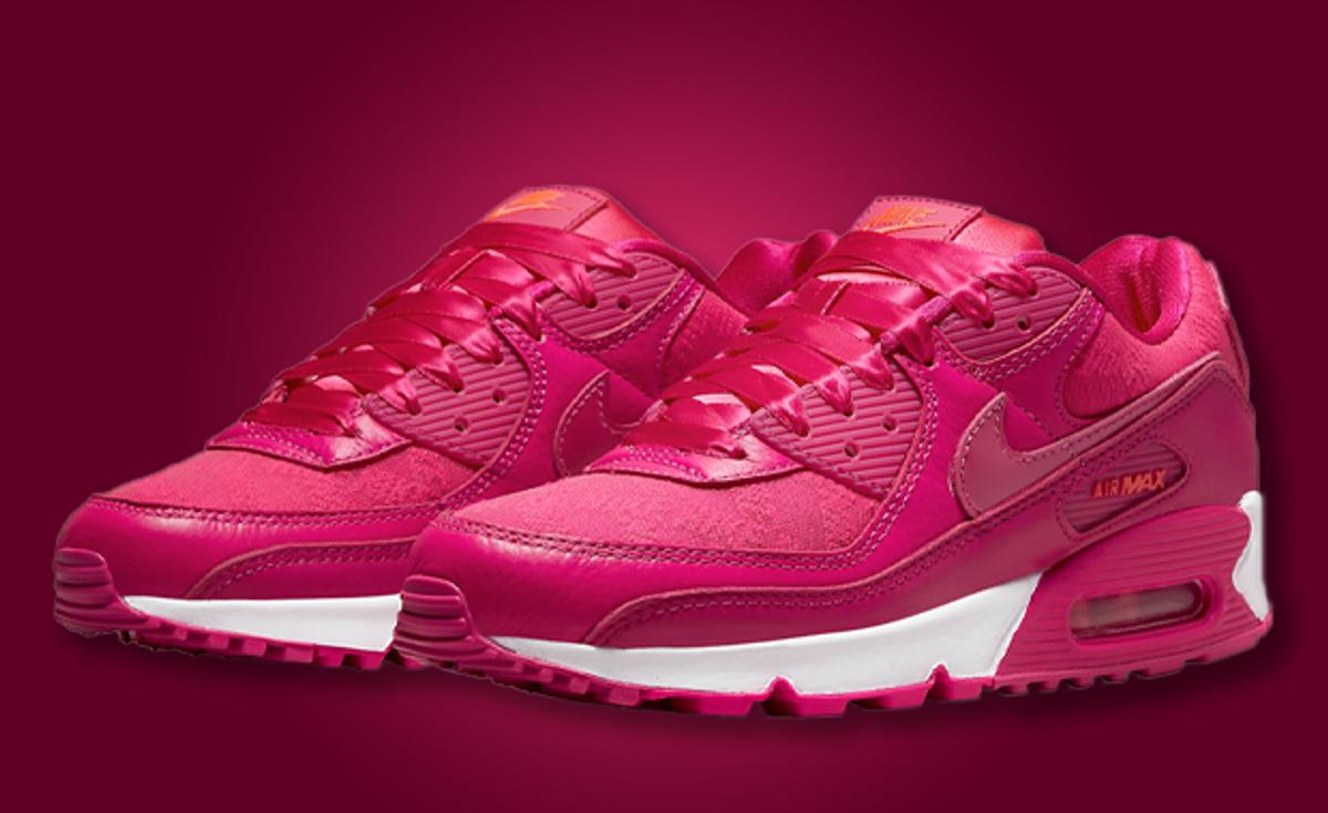 Valentine’s Day Makes It To This Nike Air Max 90