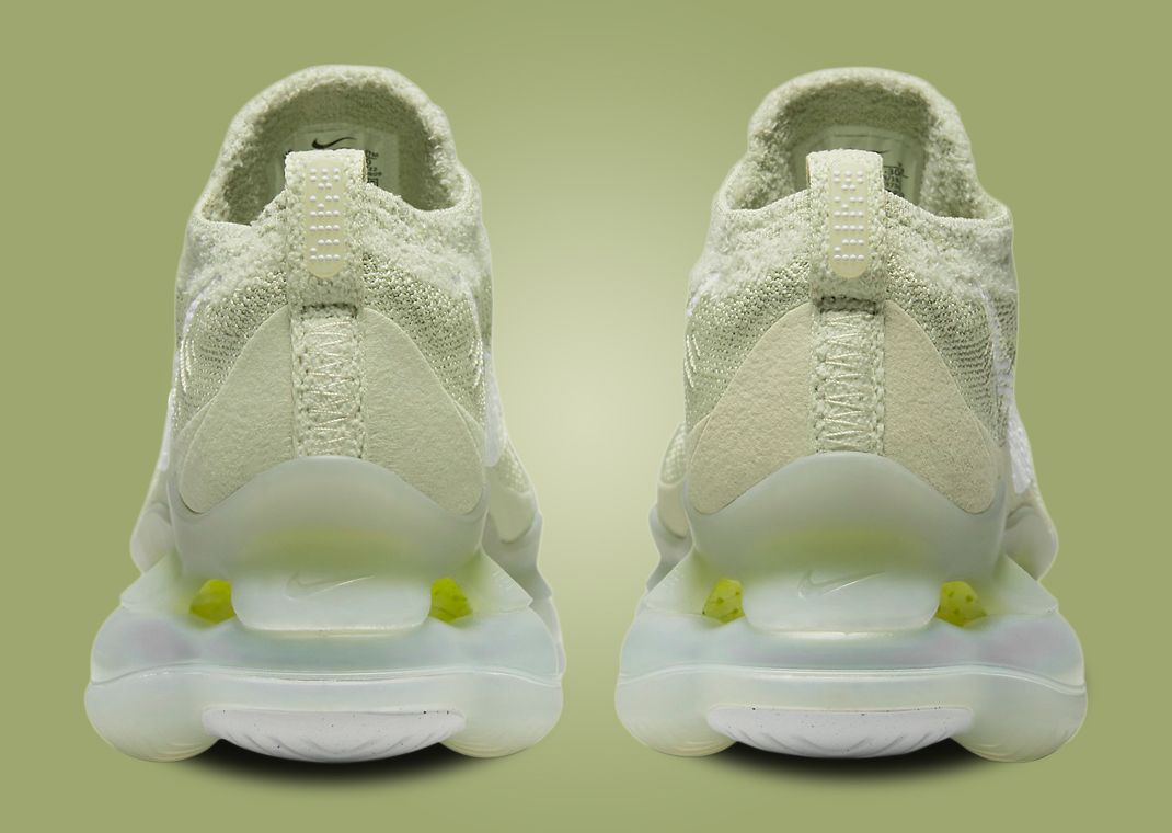 ◆正規品◆ NIKE AIR MAX SCORPION OLIVE AURA W◆送料無料◆ Nike's Air Max Scorpion Gets An Olive Aura Makeover