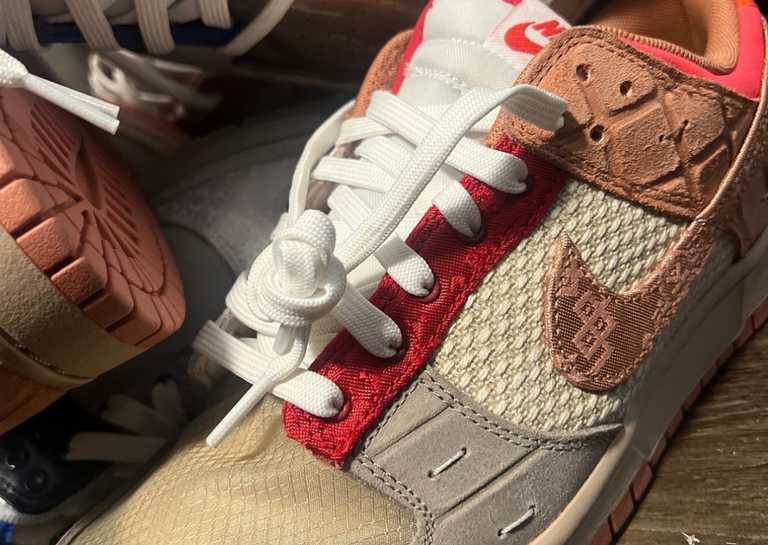 CLOT x Nike Dunk Low SP What The? Detail