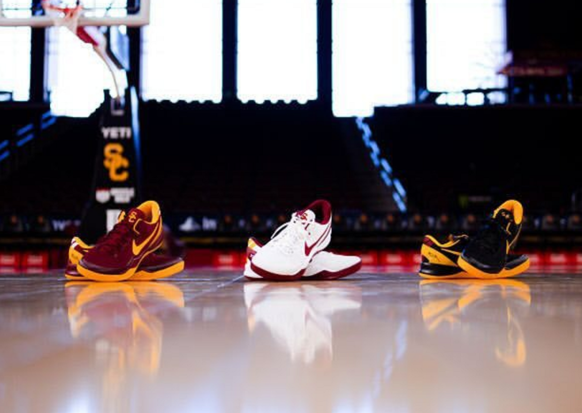 Nike sales blazer usc