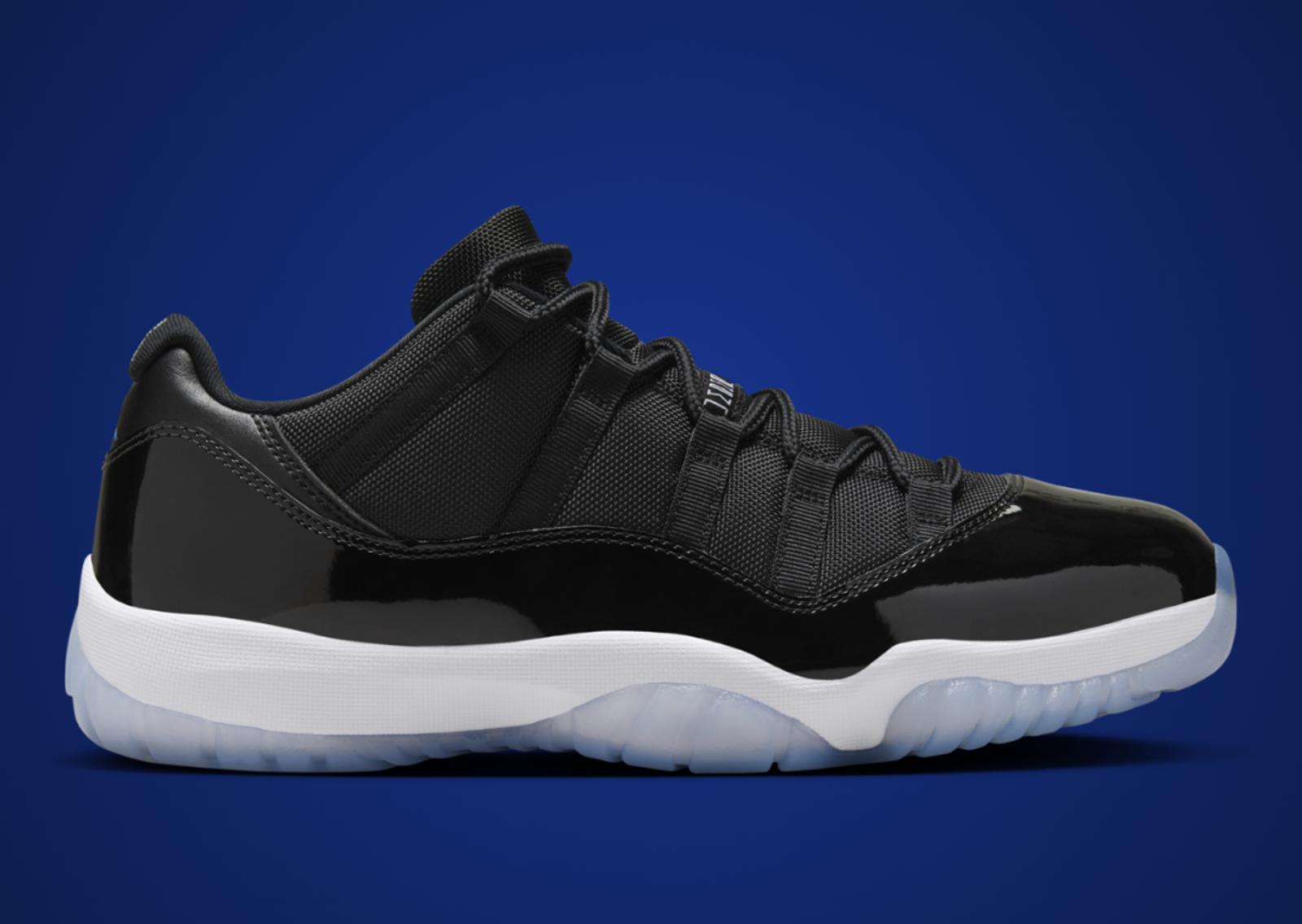 Air Jordan 11 Retro Low Space Jam Lateral