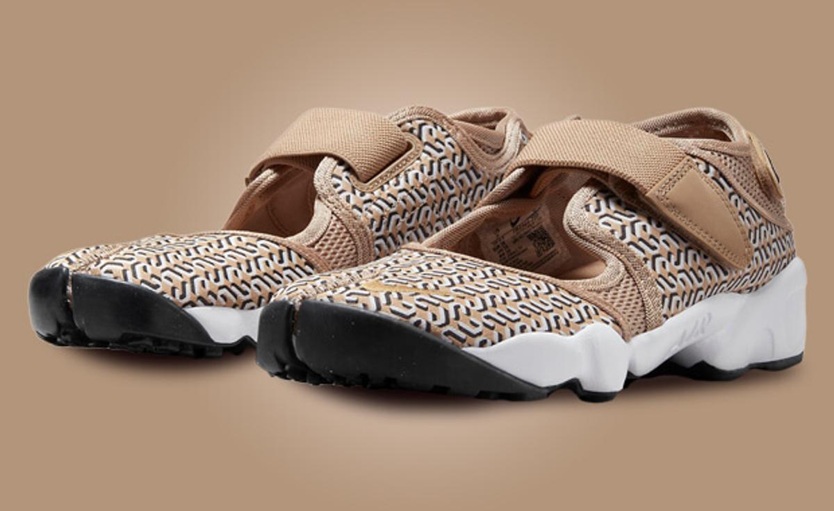 Nike Adds the Women's Air Rift to Its “United In Victory” Collection