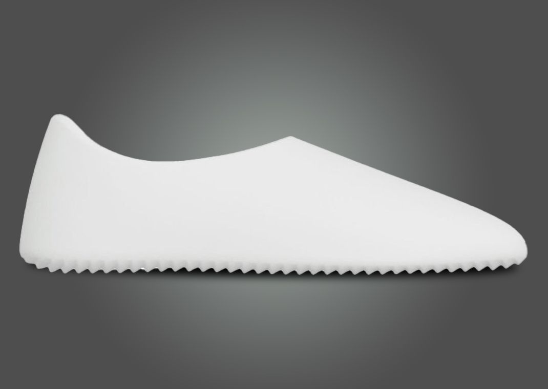 New Yeezy SL-01 Slipper Colorways Are Available Now