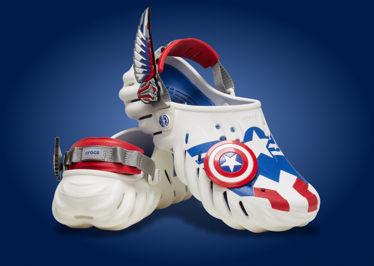 Marvel x Crocs Echo Clog Captain America Sam Wilson Angle