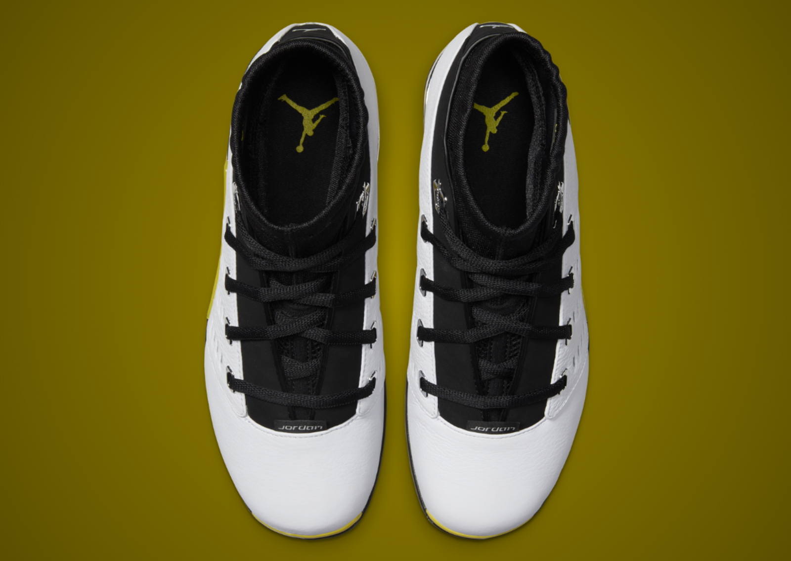 Air Jordan 17 Retro Low SP Lightning Top