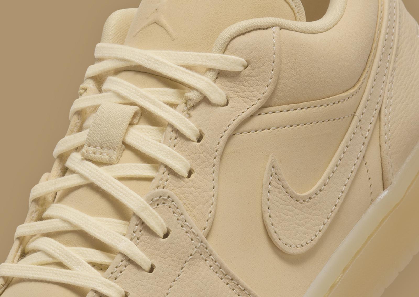 Air Jordan 1 Low Pale Vanilla (W) Detail