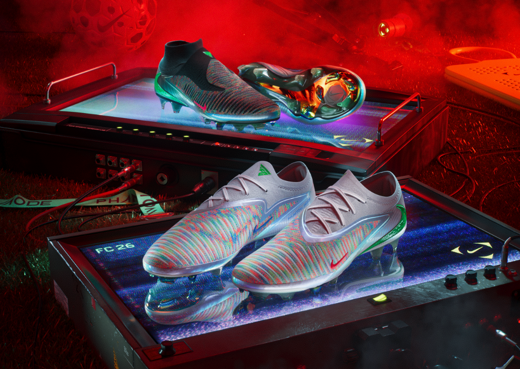 シューズ Nike Phantom6 26.0 NIKE ナイキ PHANTOM 6 LOW ACADEMY TF EH ファントム