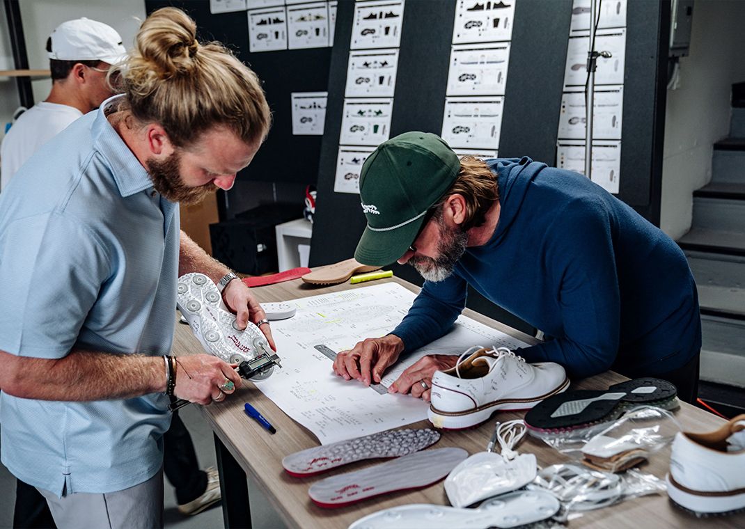 ヴィンテージ バタースコッチ ベークライト カメオ ブレスレット ヴィンテージ バタースコッチ ベークライト カメオ ブレスレット