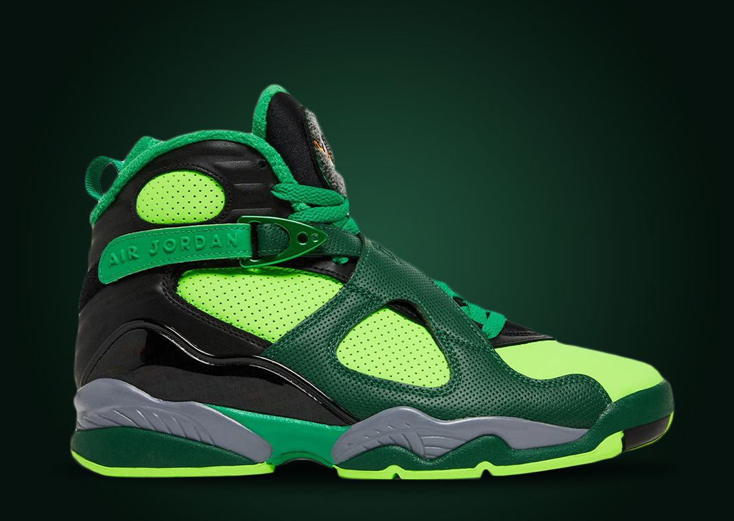 Victory green clearance jordan 8