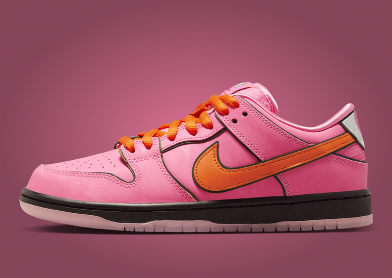 The Powerpuff Girls x Nike SB Dunk Low Pro QS Blossom Lateral