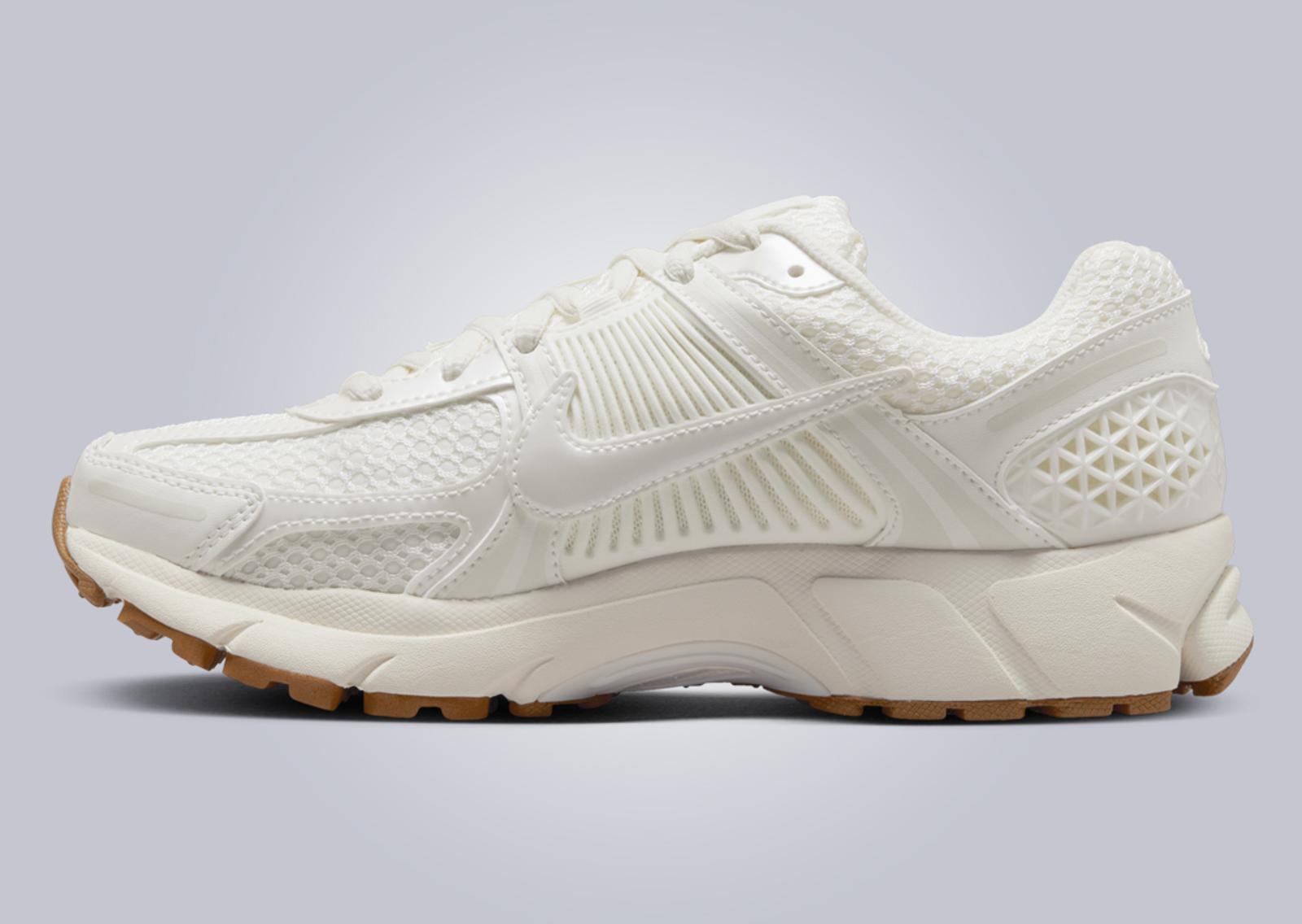 Nike Zoom Vomero 5 Sail Coconut Milk Medial