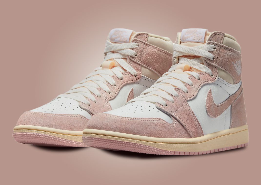 Official Look At The Air Jordan 1 Retro High OG Washed Pink
