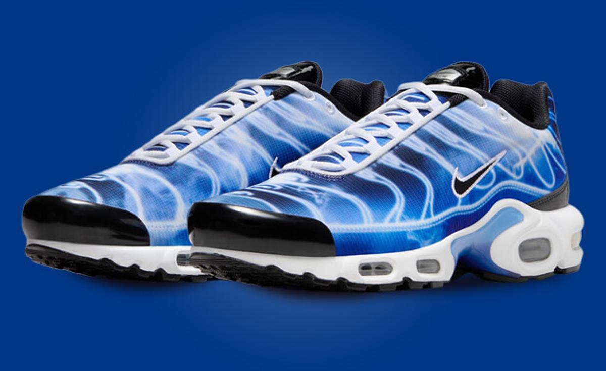 The Nike Air Max Plus Light Photography Old Royal Releases November 2023