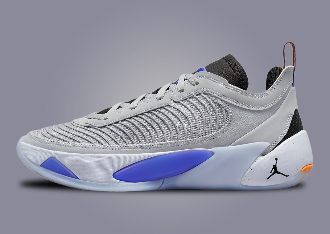 『lucaluna』 Wolf Grey Hues Pounce On The Jordan Luka 1 NN