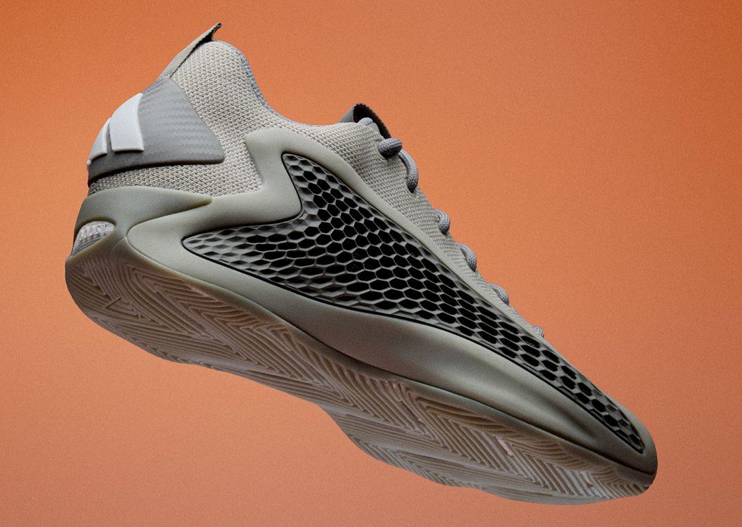 シューズ(男性用) adidas ae1 low llic silver The adidas AE 1 Low Metal Grey Releases May 2025