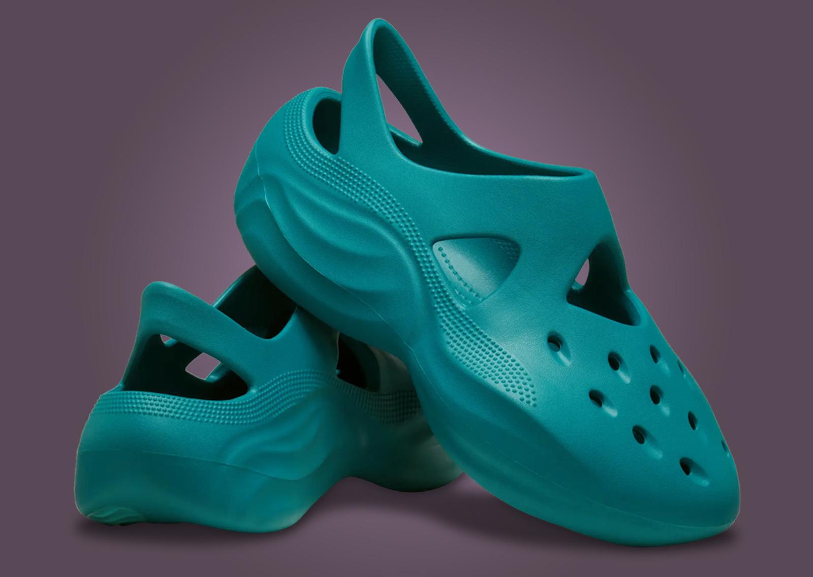 Dingyun Zhang x Crocs Diffuser Aqua Blue Angle