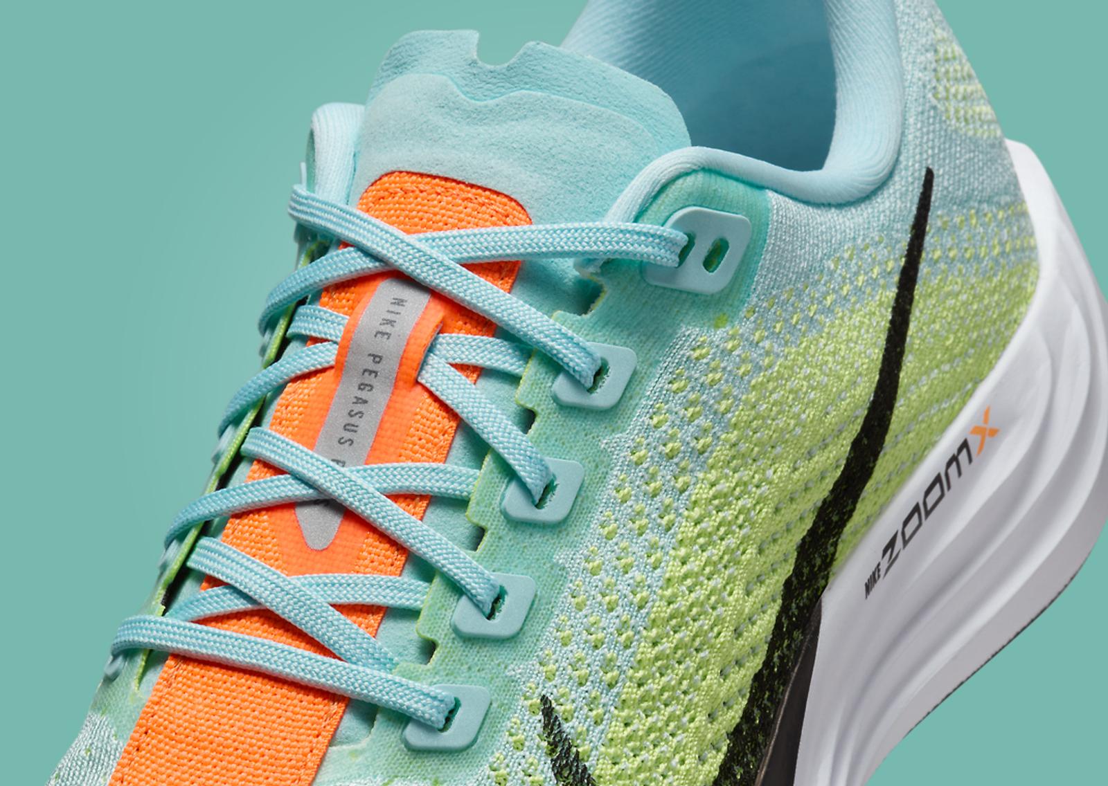 Nike Pegasus Plus Glacier Blue Life Lime Tongue Detail