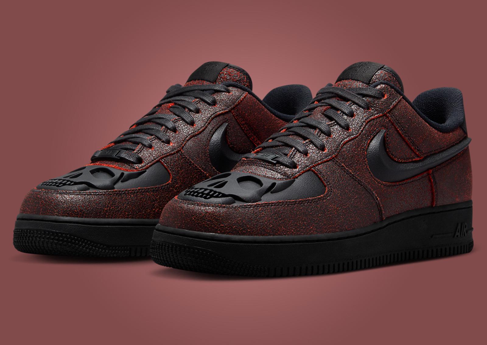 Nike Air Force 1 Low Halloween Skull Angle