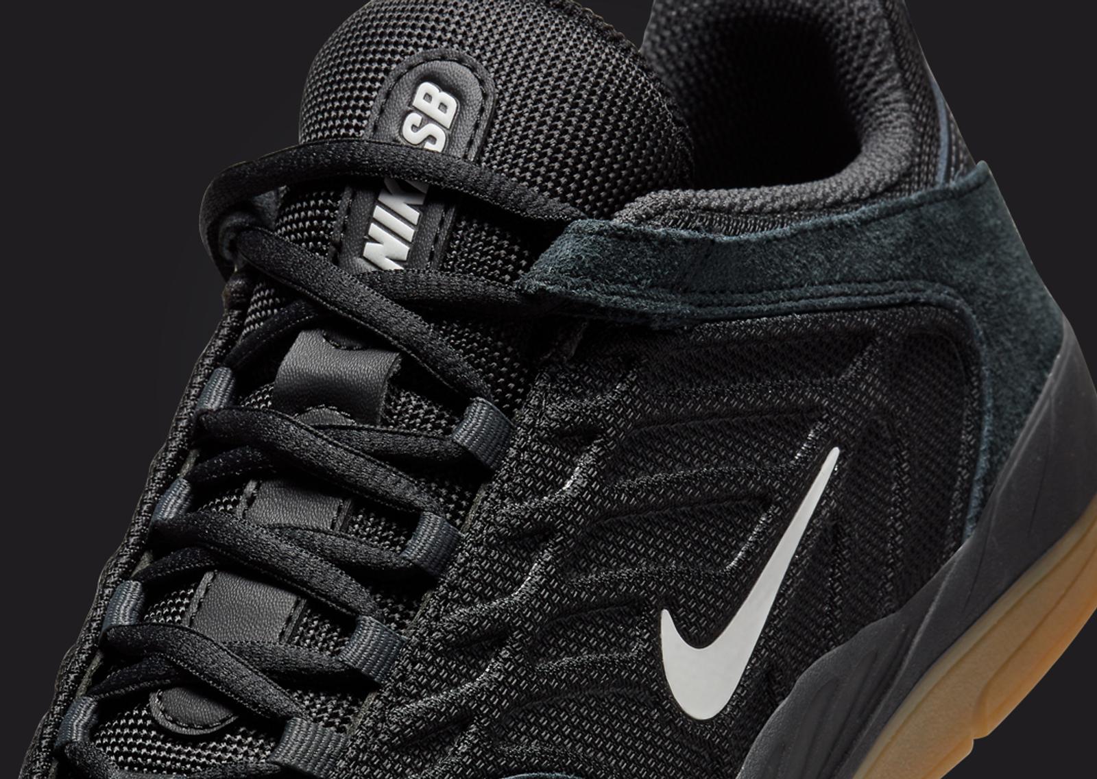 Nike SB Vertebrae Black Gum Tongue