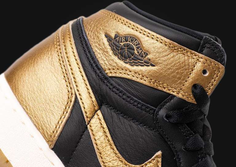 Air Jordan 1 Retro High OG Black Metallic Gold Detail
