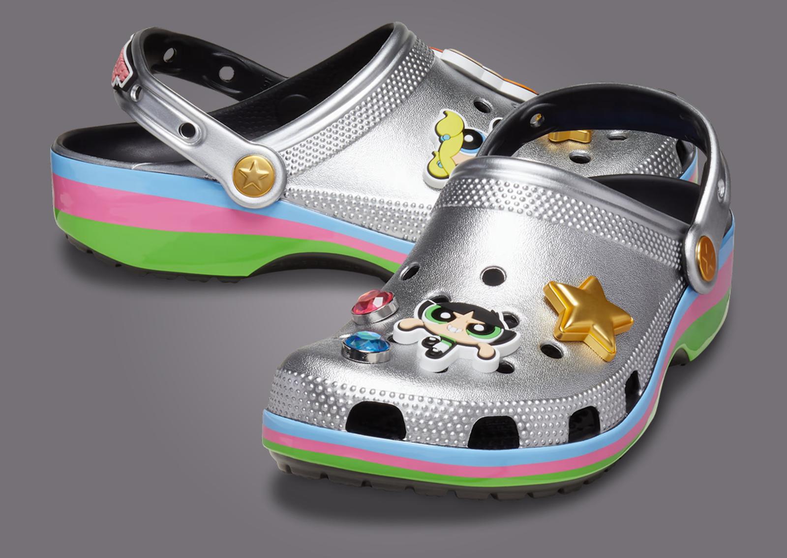 The Powerpuff Girls x Crocs Classic Clog Angle