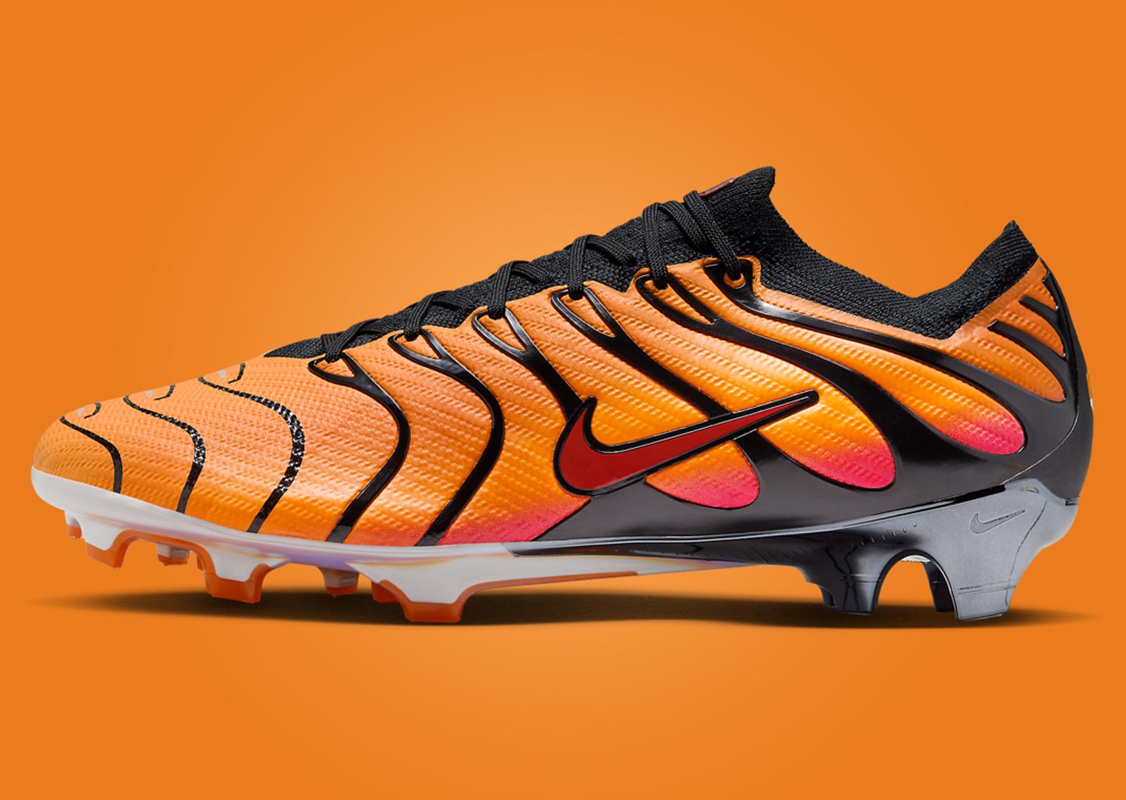 Nike Zoom Vapor 15 AM Plus FG Sunset Lateral