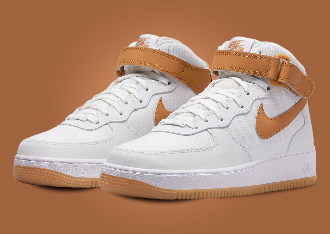 Feel The Heat With The Nike Air Force 1 '07 Mid Summit White