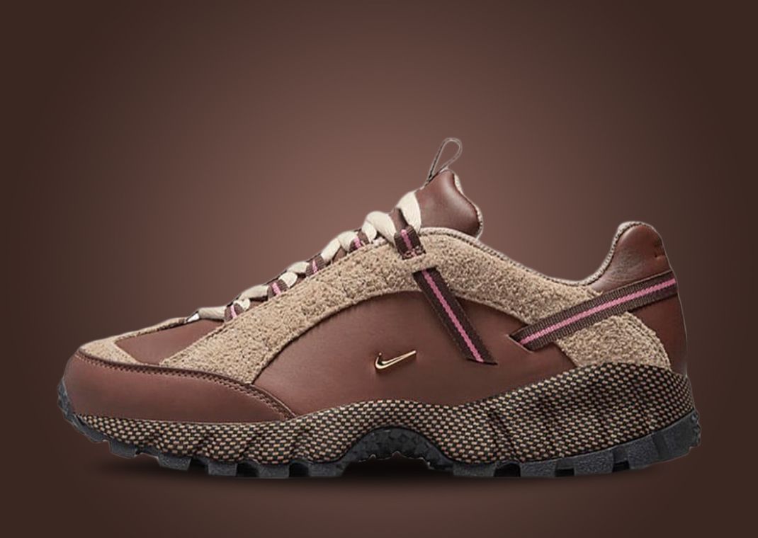 Jacquemus Lands A Nike Collab Centered On Women's Fashion
