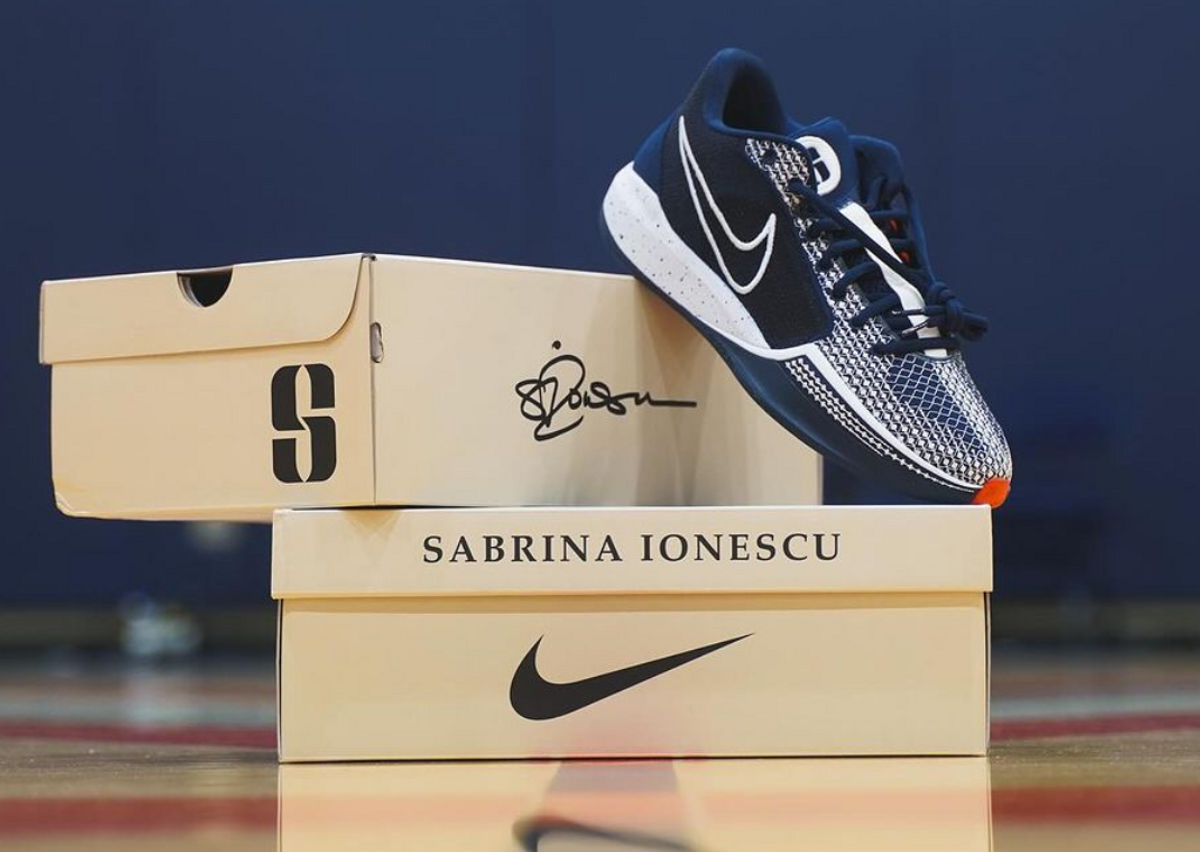 Nike Sabrina 1 Virginia PE Angle