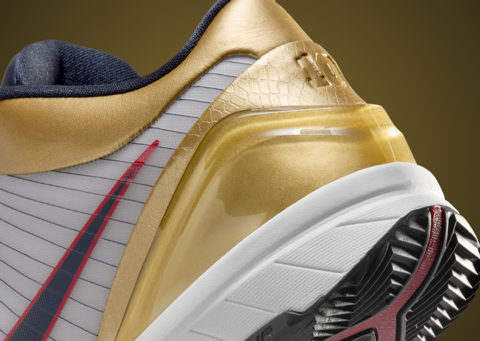 Nike Zoom Kobe 4 Protro Gold Medal Heel Detail