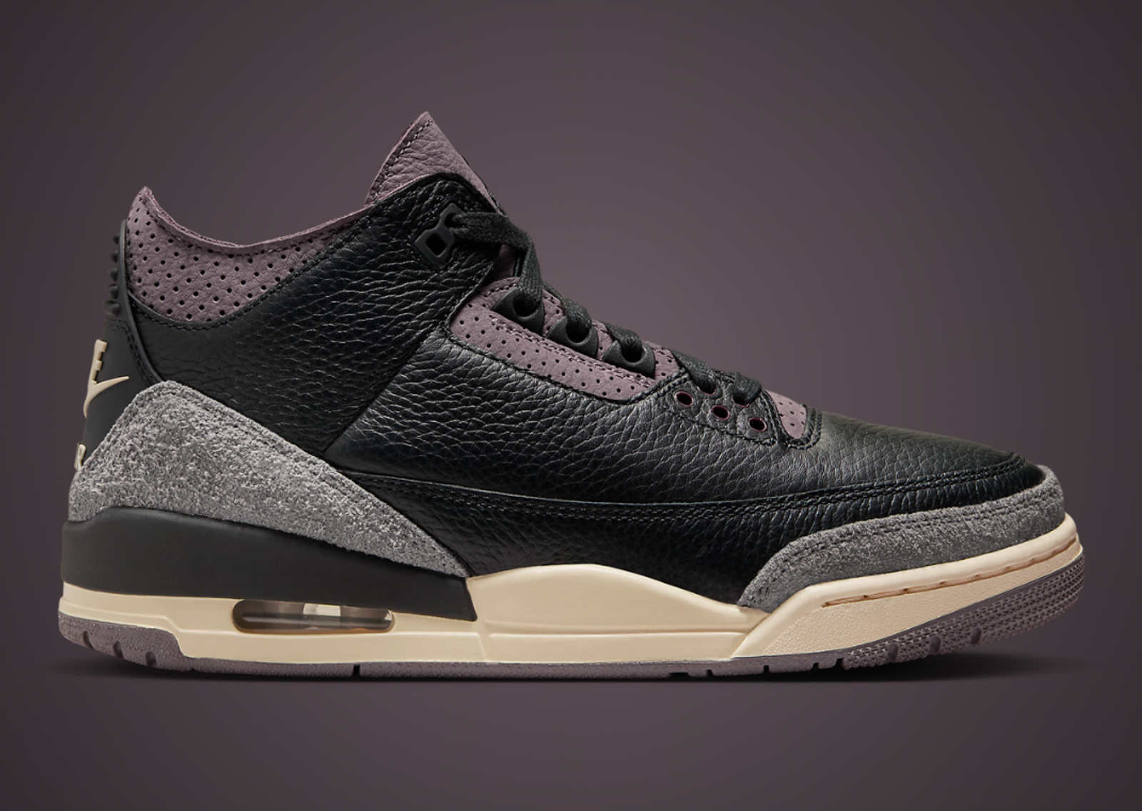 A Ma Maniere x Air Jordan 3 Retro OG SP Black Violet Ore Lateral Right