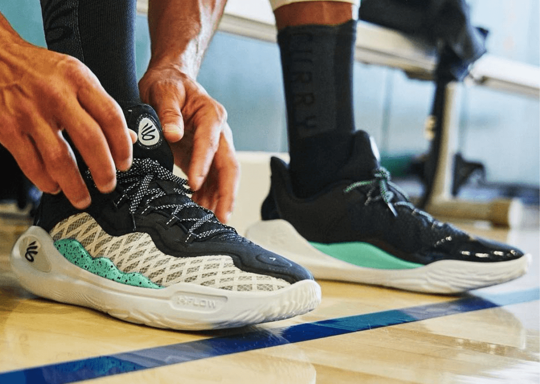 シューズ(男性用) CURRY11 \"FUTURE CURRY\" Under Armour Curry 11 Future Curry 3027416-100 | SneakerFiles