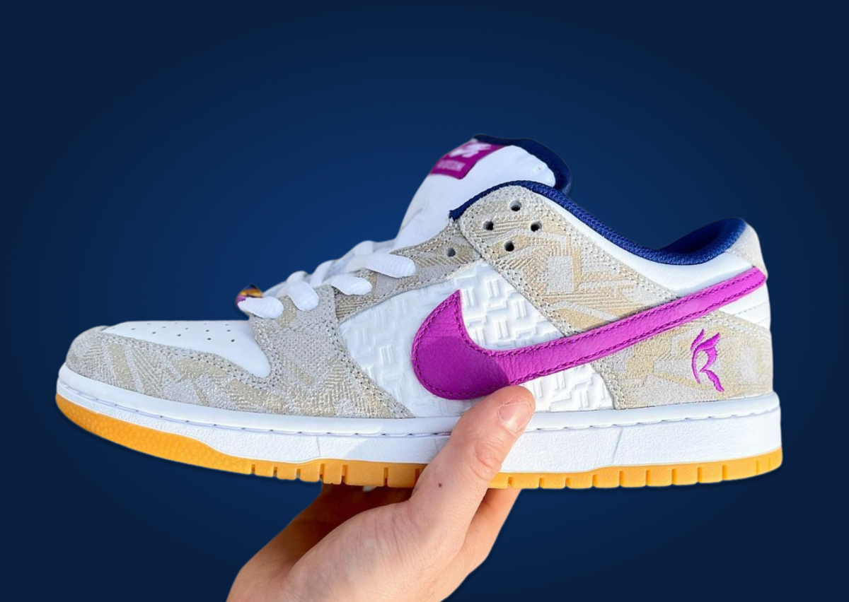Rayssa Leal x Nike SB Dunk Low Lateral Side Left Sneaker
