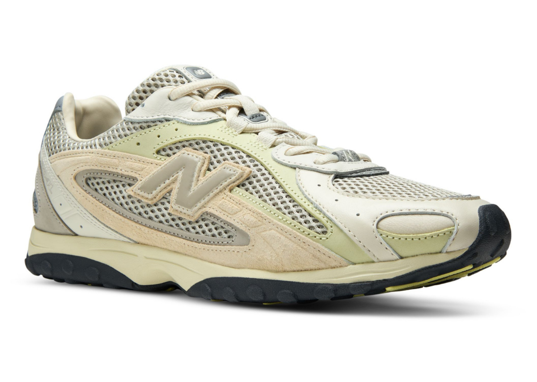 春物最終セール　AURALEE WASHED BLEACHED BAKE AURALEE's New Balance 204L Collab Pack is Finally Dropping Soon