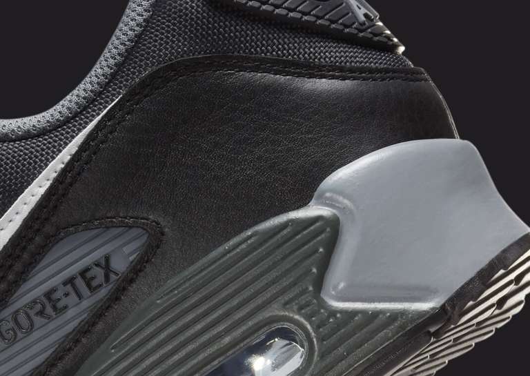 Nike Air Max 90 Gore-Tex Dark Smoke Grey Black Heel