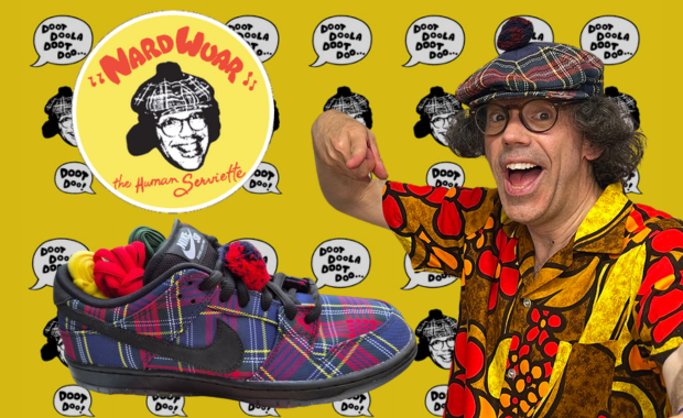 GET FAMILIAR: Nardwuar the Human Serviette