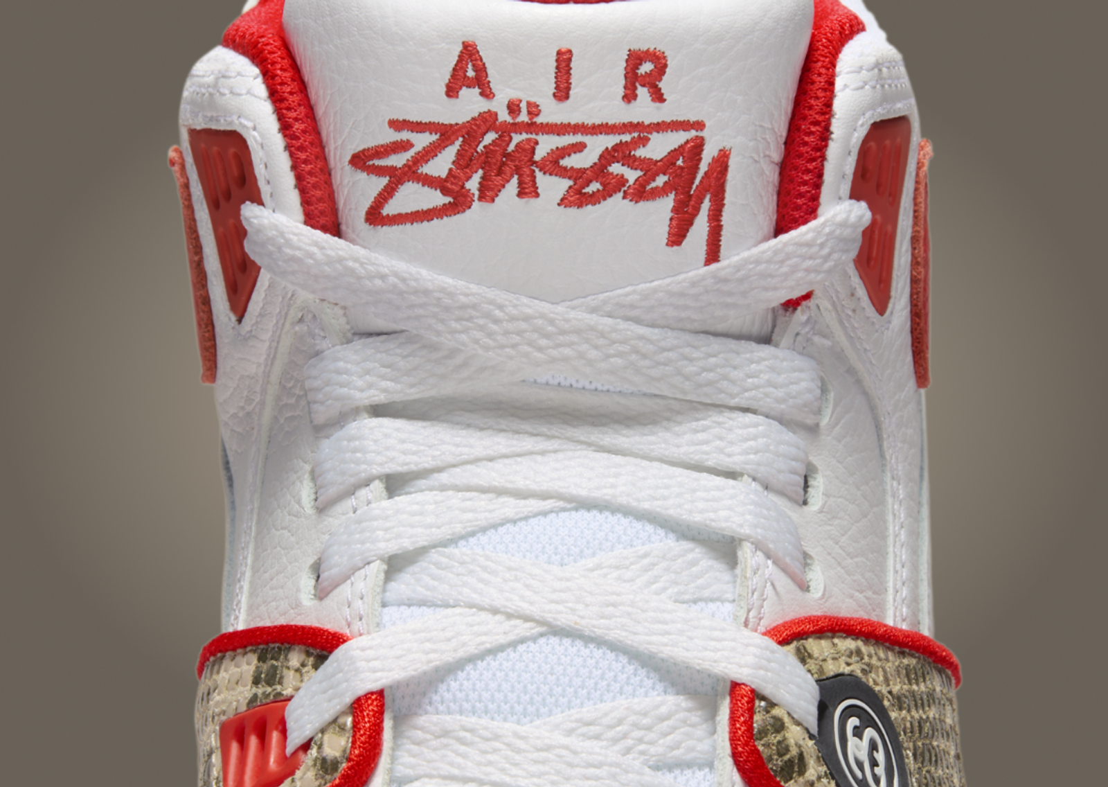 Stussy x Nike Air Flight 89 Low SP White Habanero Red Tongue Detail