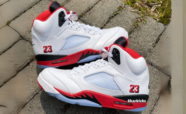 Air Jordan 5 Retro Fire Red Black Tongue
