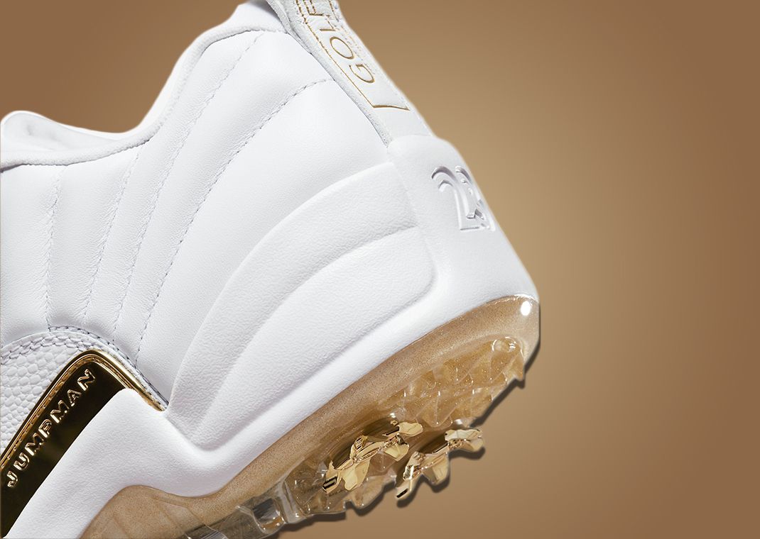 Air jordan 11 low golf white metallic gold sale