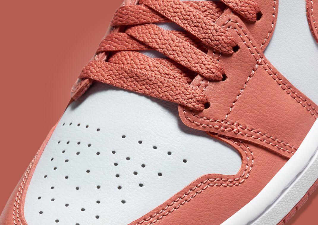 国内配送 NIKE W AIR JORDAN 1 LOW PURE PLATINUM /SKY J ORANGE Amazon.com | NIKE Jordan 1 Low Women Pure Platinum/Sky J