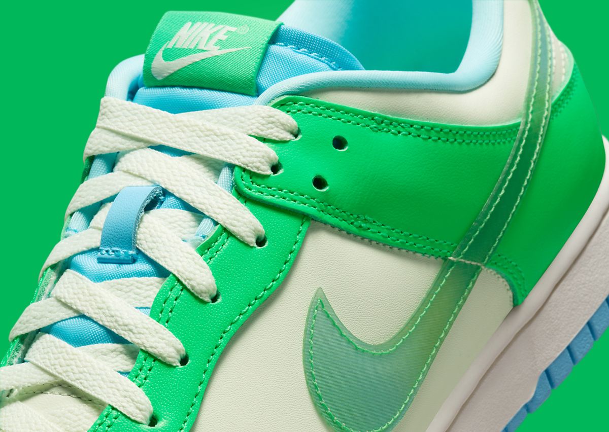 Nike Dunk Low Green Shock Aquarius Blue Midfoot Detail