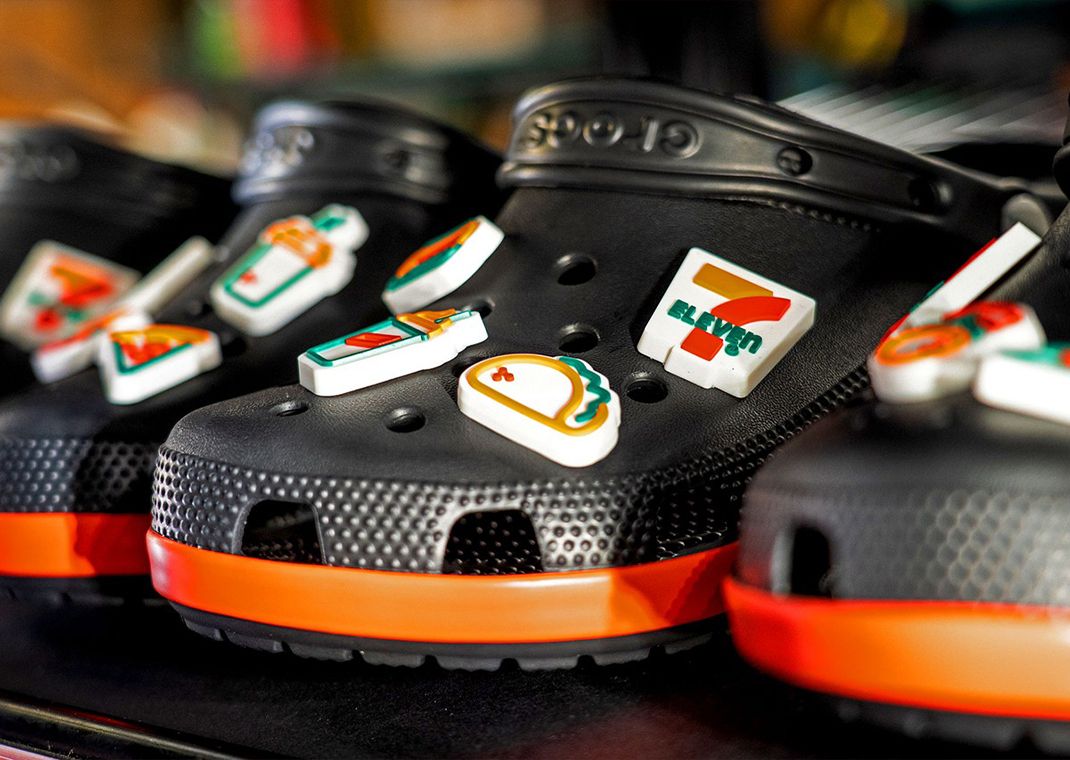 7-Eleven And Crocs Link Up For A Collaborative Collection display picture 3