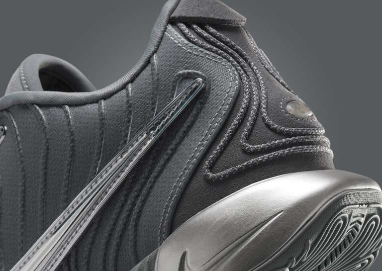Nike LeBron 21 Resilient Heel Detail