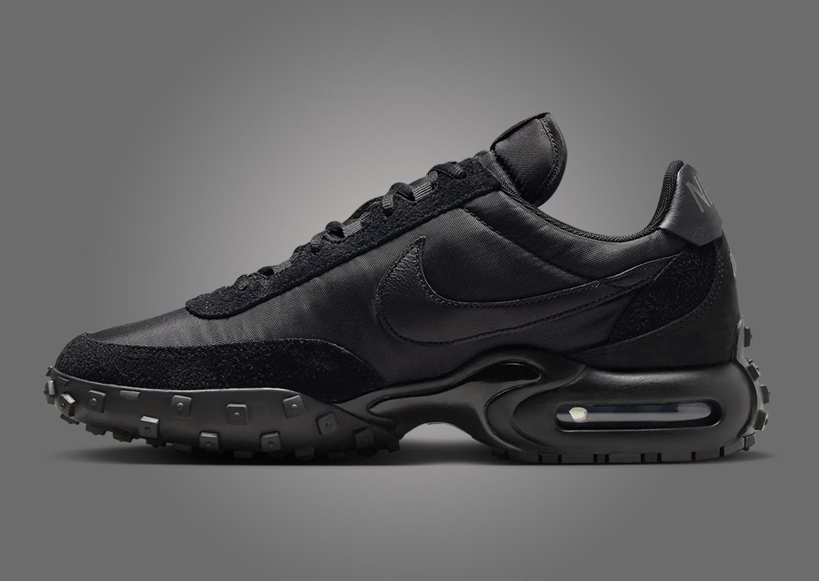 Nike Air Max Waffle SP Black Medial