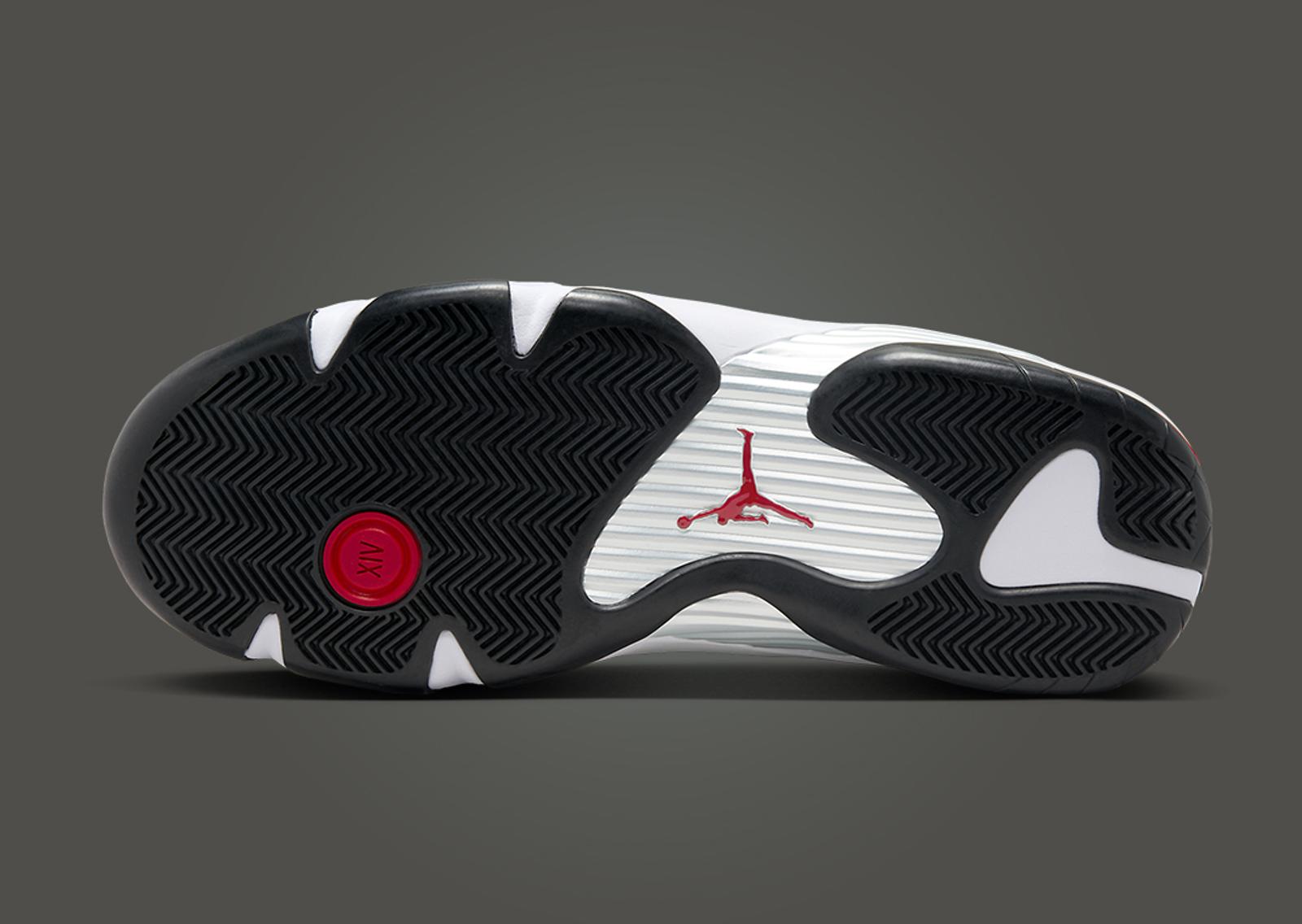 Air Jordan 14 Retro Black Toe Outsole