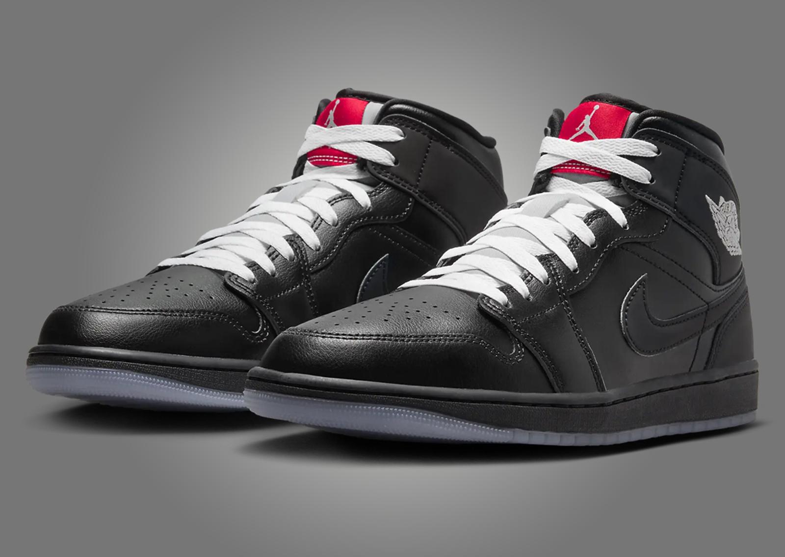 Air Jordan 1 Mid Black Metallic Angle