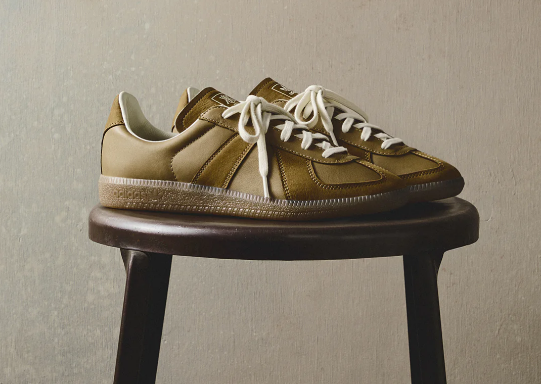 adidas gazelle silver green womens Adidas Samba 8Th Street Clarks Kith Chalk White